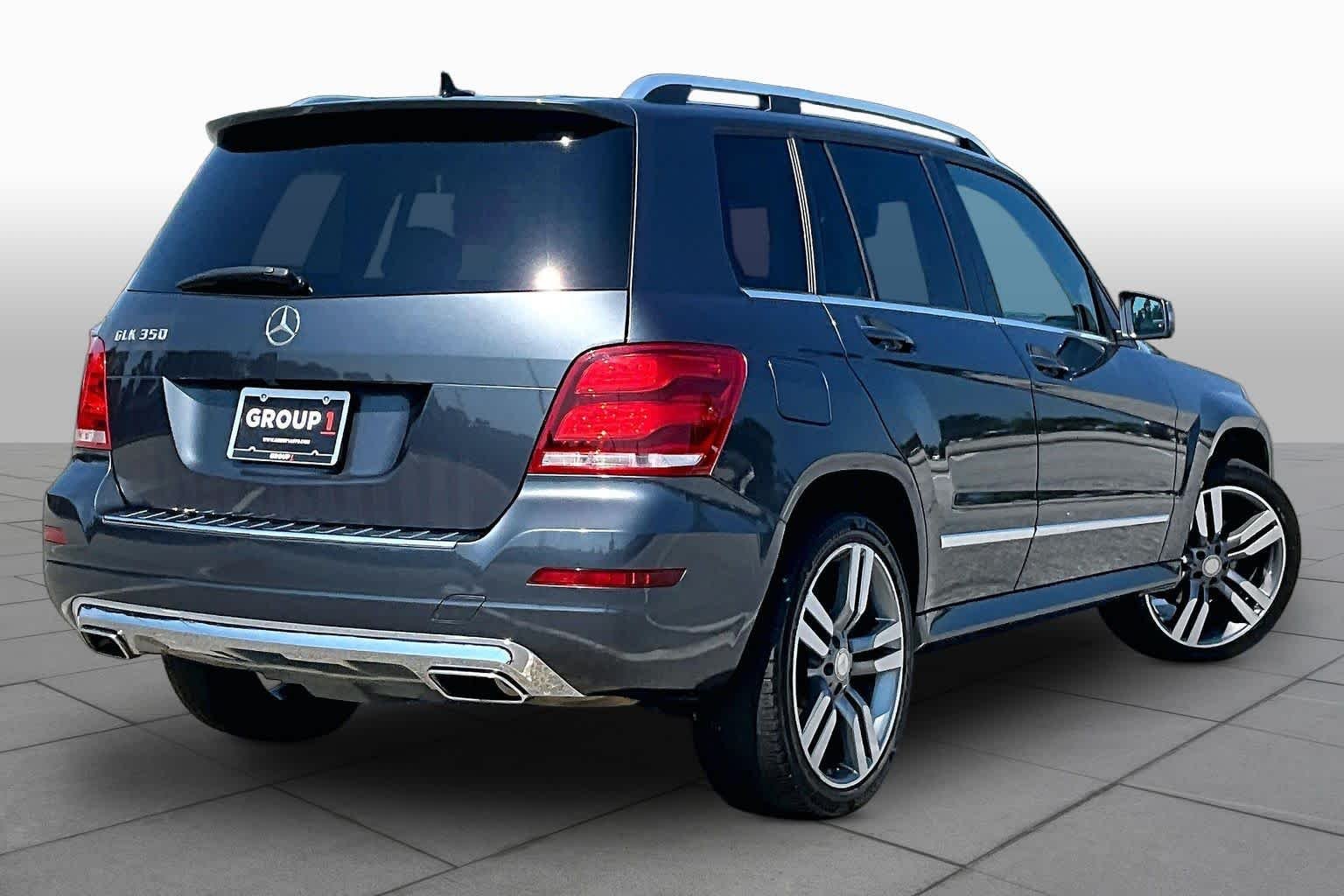Used 2015 Steel Gray Metallic Mercedes-Benz GLK 350 image 13