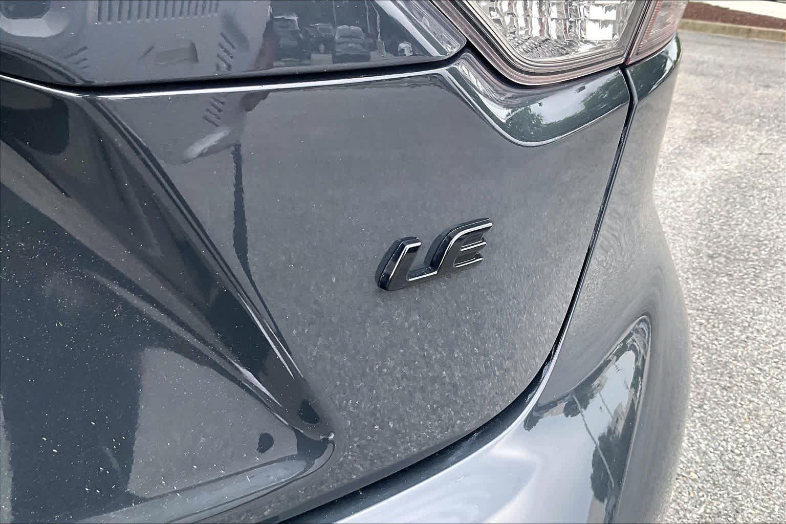 Used 2023 Underground Toyota LE image 10