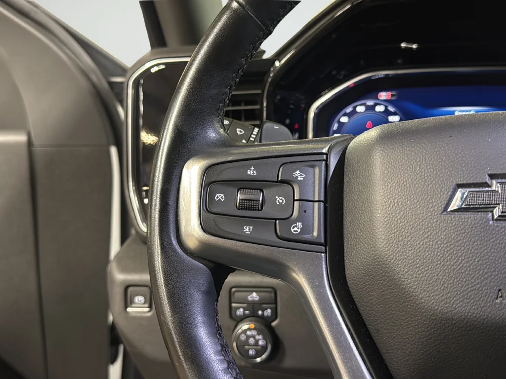 Used 2024 White Chevrolet RST image 15
