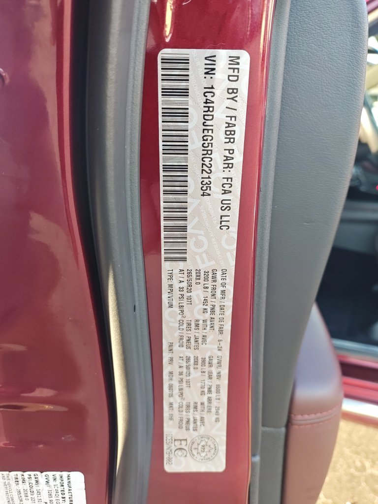 Used 2024 Red Dodge Citadel image 29