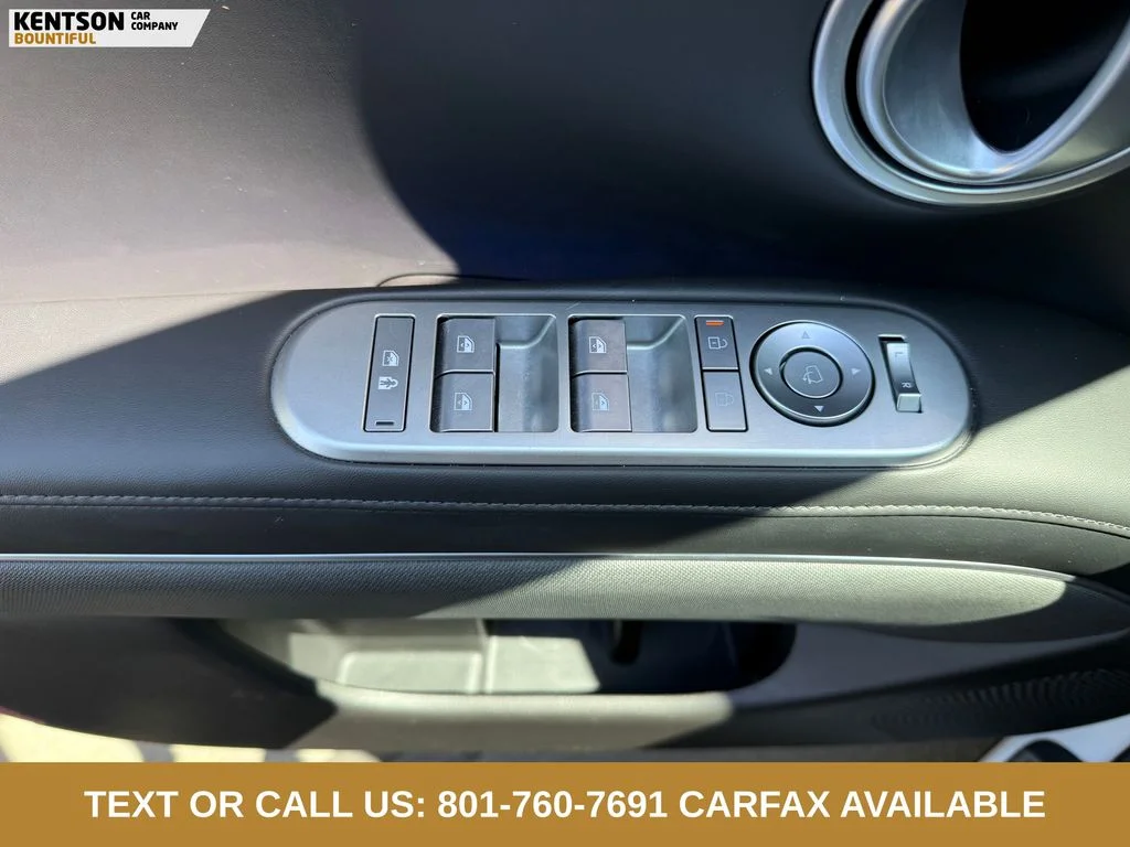 Used 2026 White Hyundai Calligraphy image 21