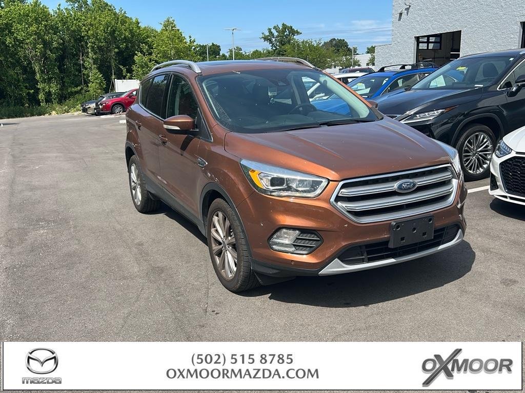 2017 Ford Escape Titanium's photo