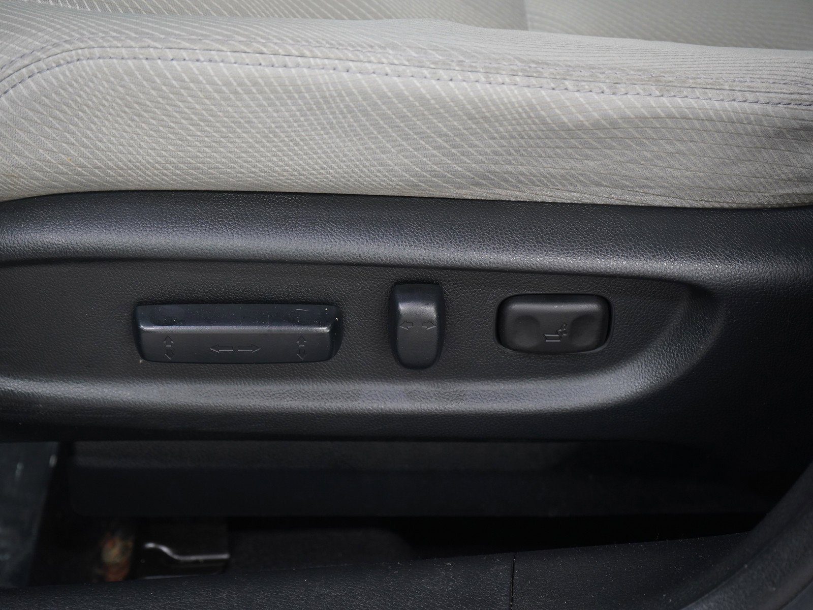 Used 2016  Honda 4dr I4 CVT EX w/Honda Sensing image 23