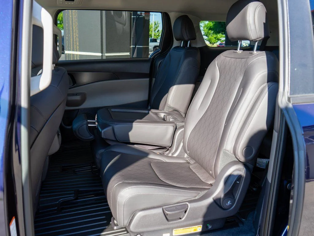 New 2026 Blue Kia LXS image 13