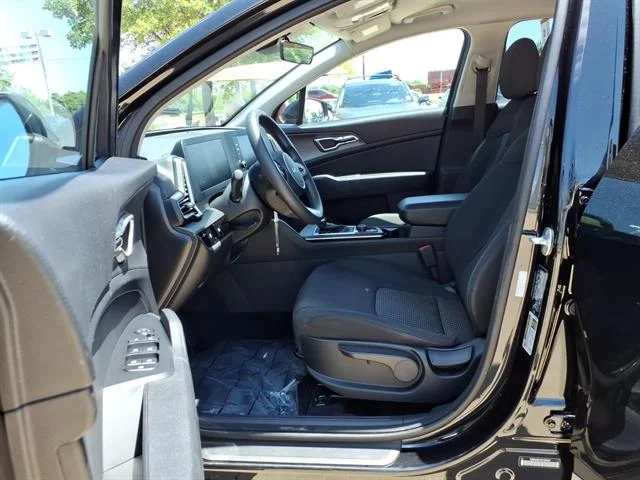 Used 2024 Fusion Black Kia LX image 14