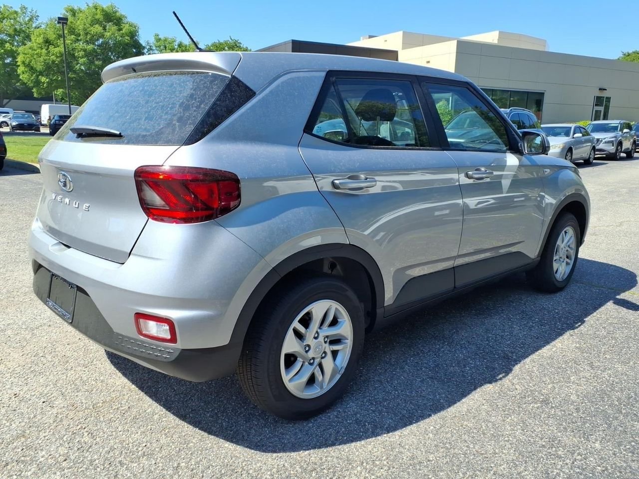 New 2026 Shimmering Silver Hyundai SE image 6