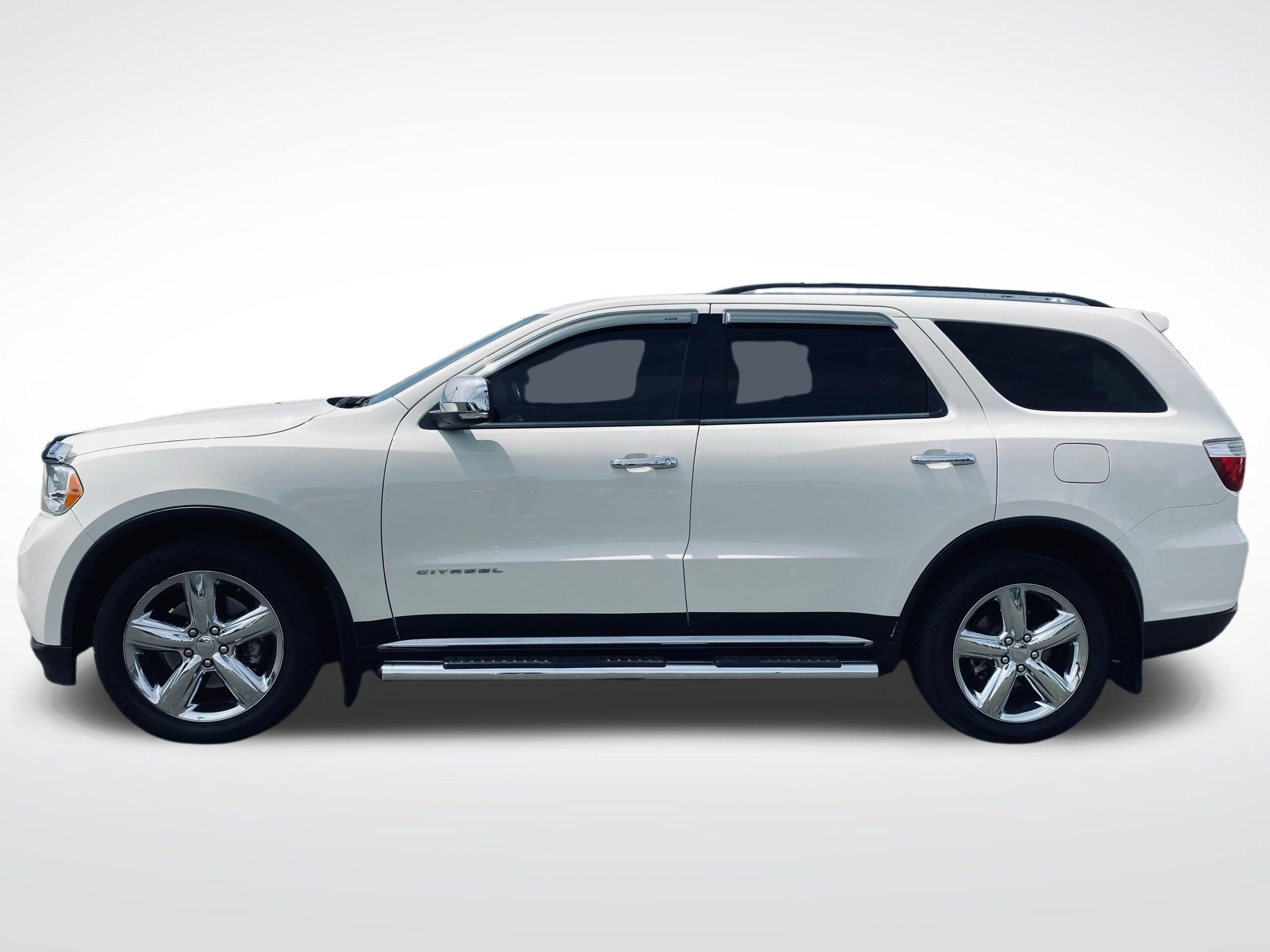 Used 2012 White Dodge Citadel image 2