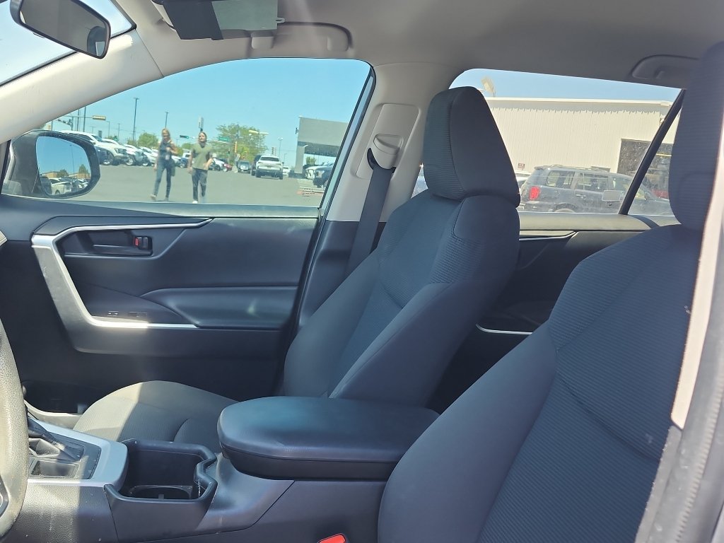 Used 2022 Silver Sky Metallic Toyota LE image 15