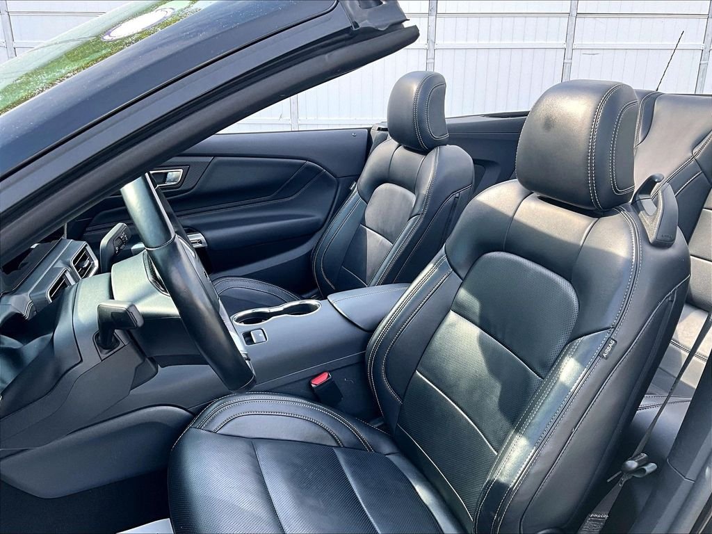 Used 2025 Shadow Black Ford EcoBoost Premium image 10