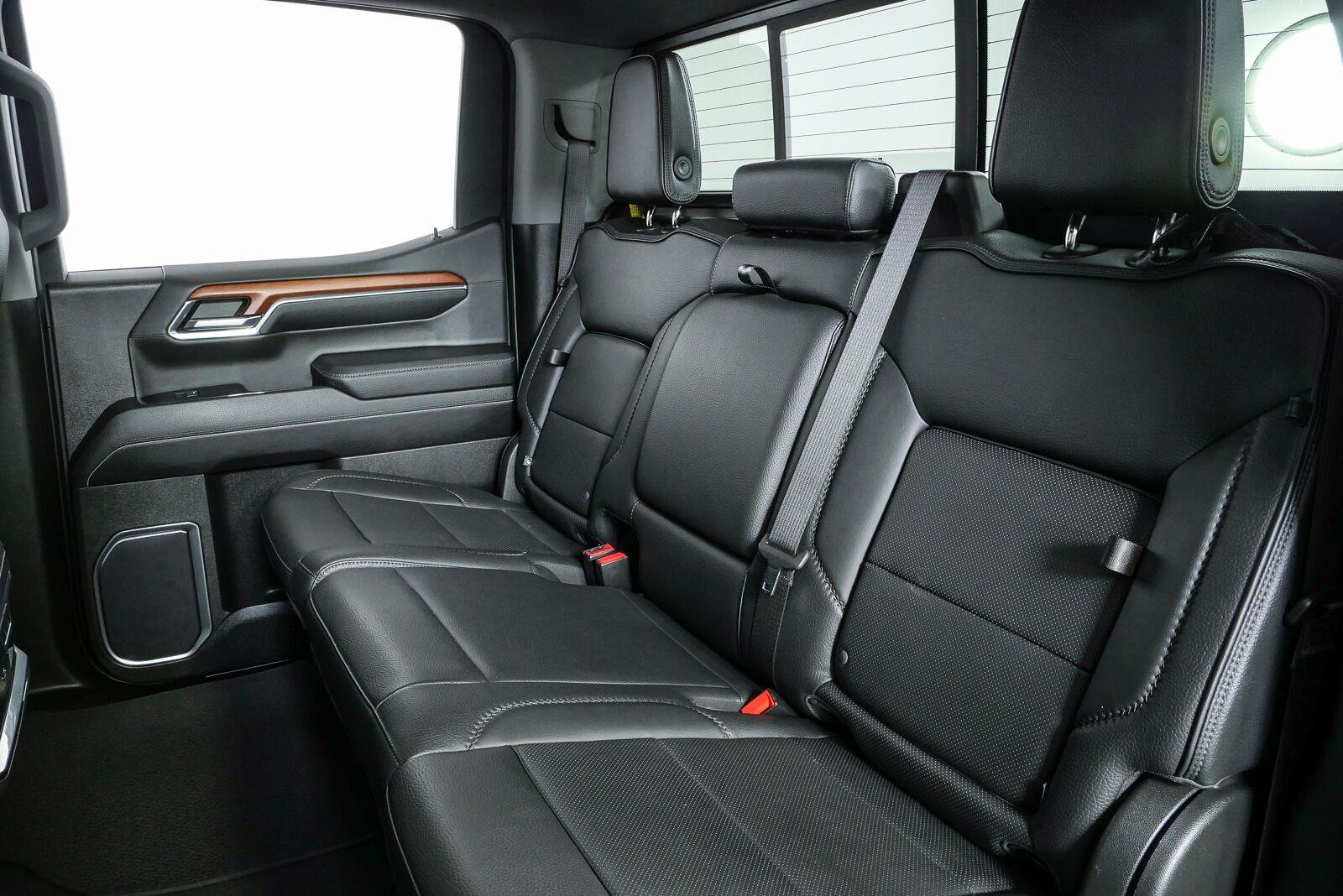 Used 2023 Onyx Black GMC Denali image 18