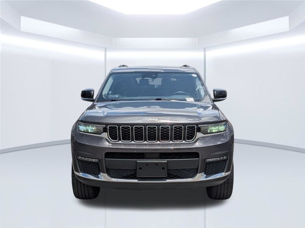 Used 2021 Gray Jeep Limited image 10