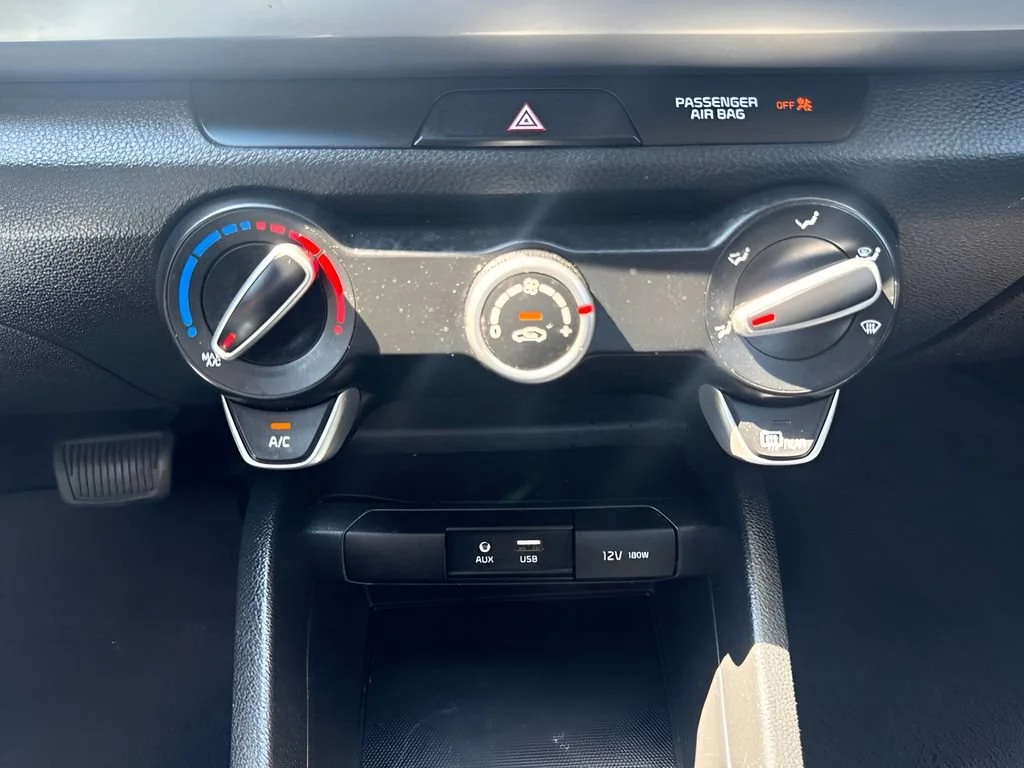 Used 2020  Kia LX image 20