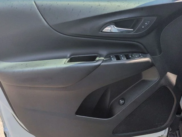 Used 2019 White Chevrolet LT image 23