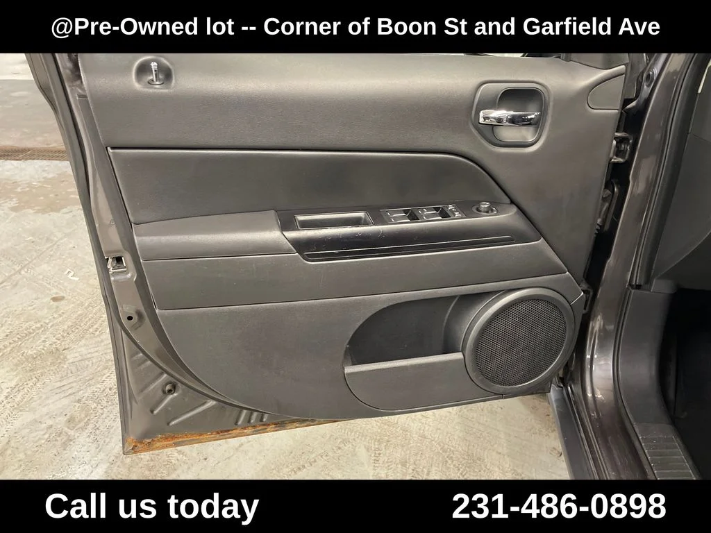 Used 2014 Gray Jeep Latitude image 15