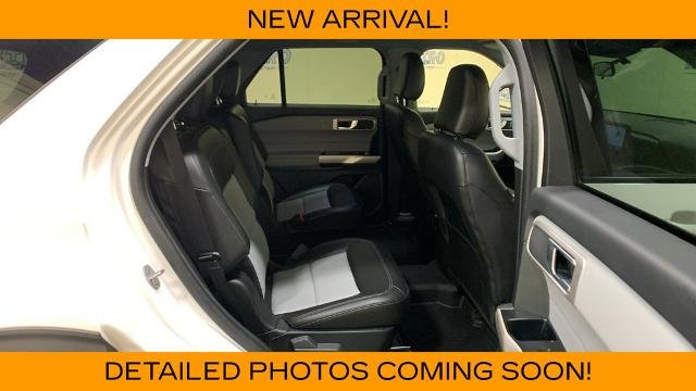 Certified Used 2023 White Metallic Ford XLT image 63