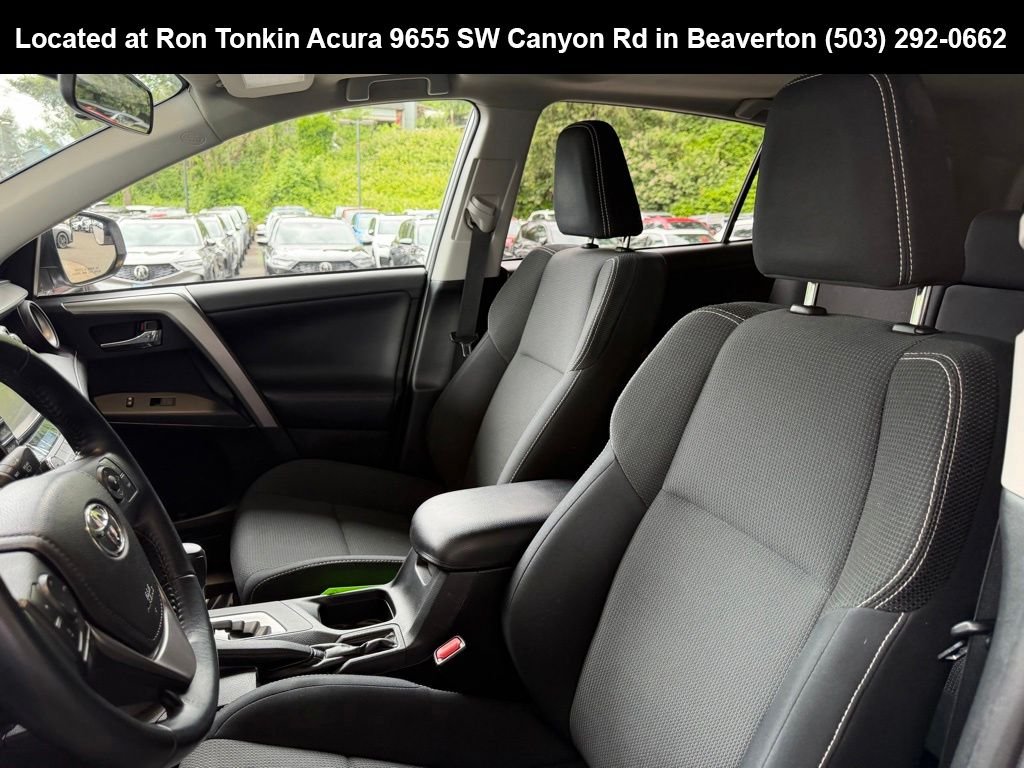 Used 2016 Silver Sky Metallic Toyota XLE image 14
