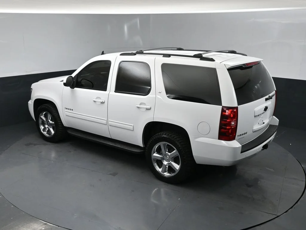 Used 2013 White Chevrolet LT image 40