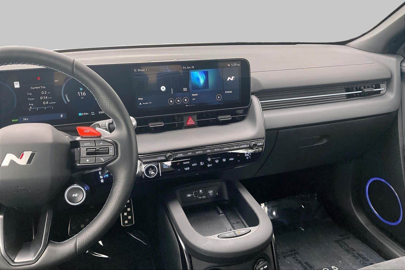 Certified Used 2025 Soultronic Orange Hyundai  image 6