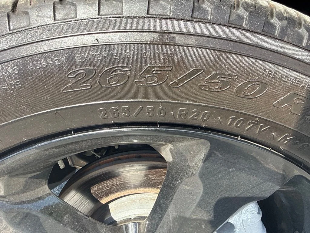 Used 2025 Black Jeep Limited image 25
