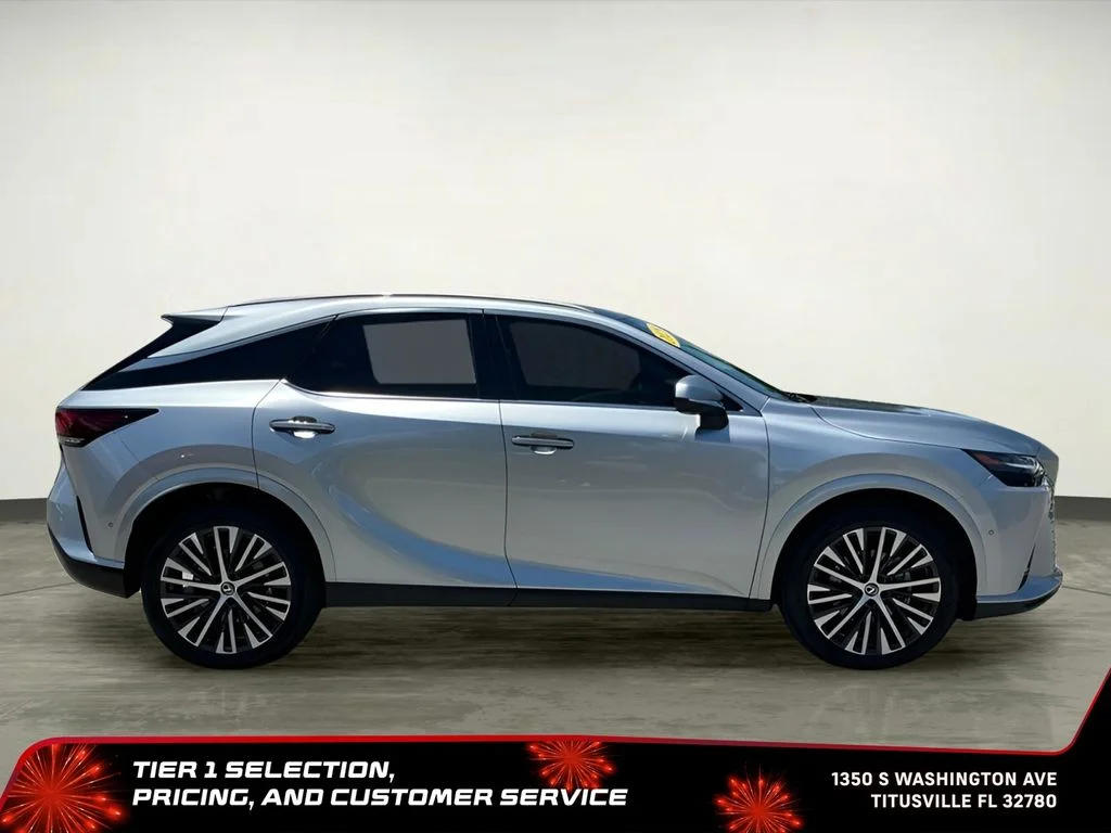 Used 2025 Silver Lexus 350h Premium Plus image 10