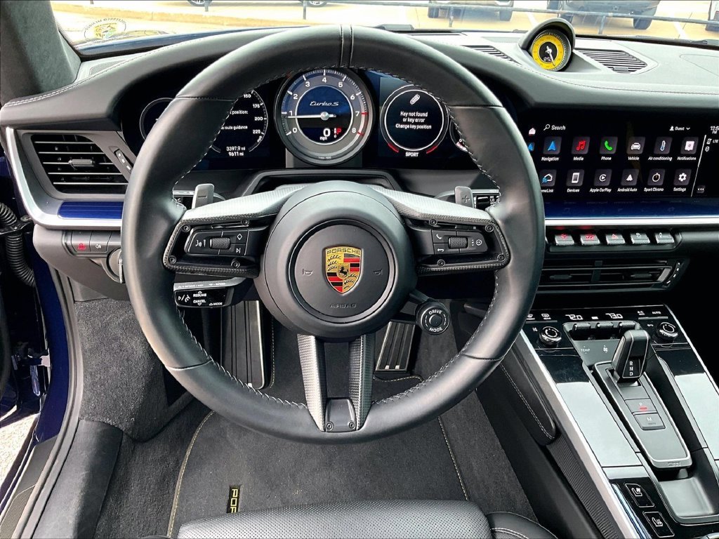 Used 2022  Porsche Turbo image 15