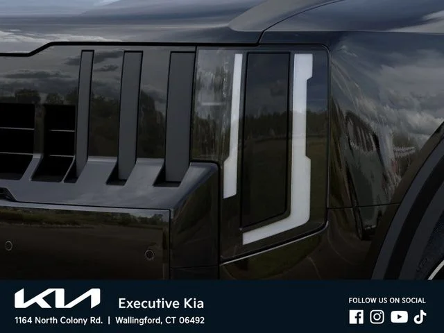 New 2027 Black Kia S image 10