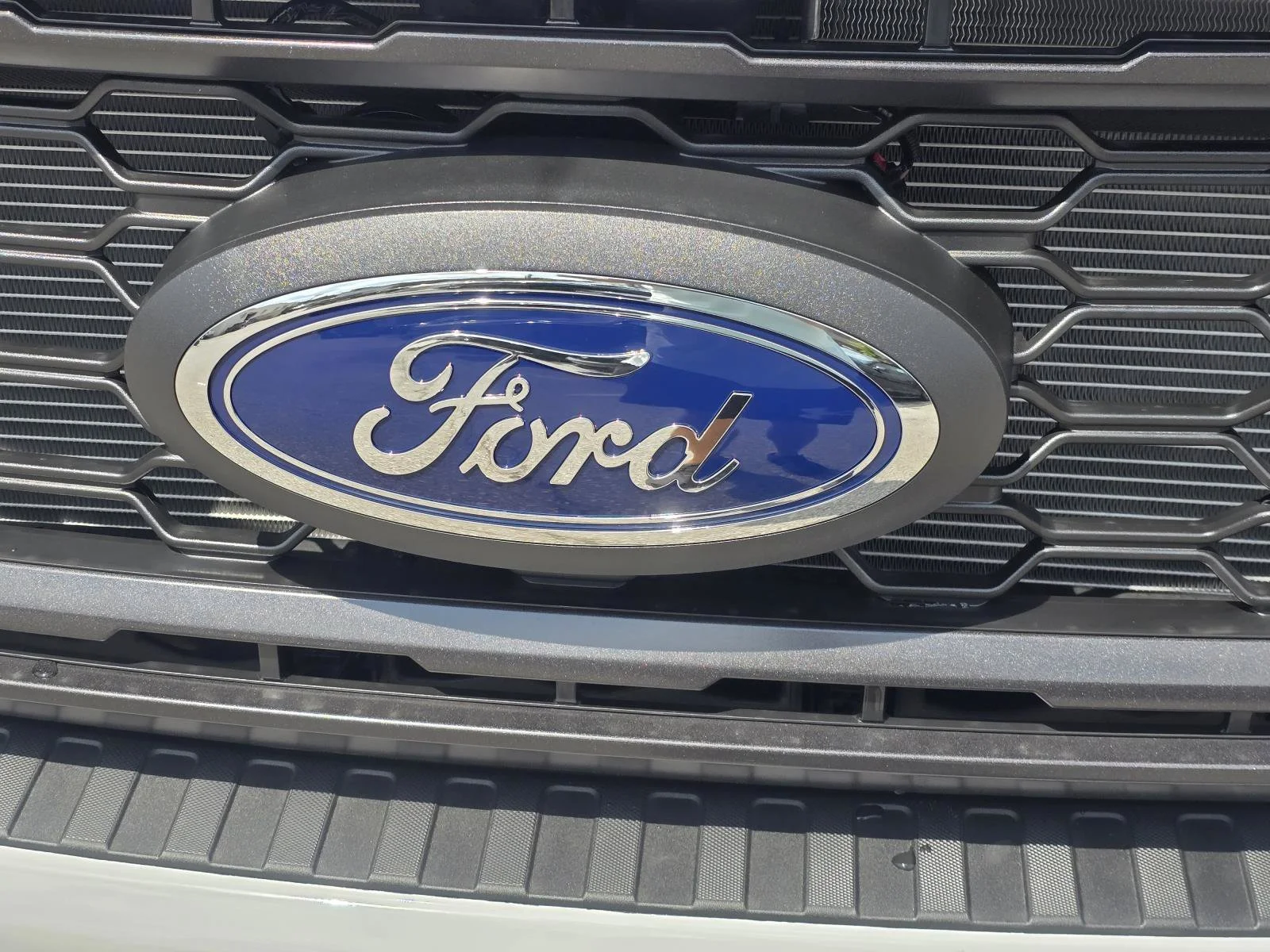 New 2026 AVALANCHE FORD XL image 4