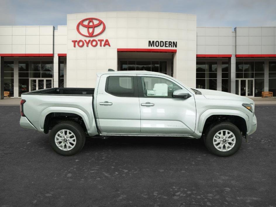 New 2026 Celestial Silver M Toyota SR5 image 8