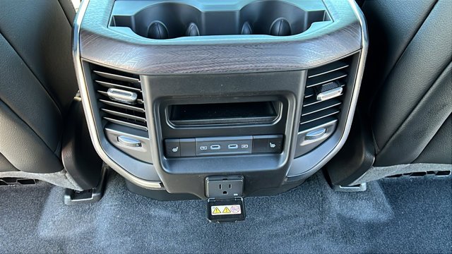 New 2026 Granite Crystal Metallic Clear-Coat Exterior Paint RAM Laramie image 20