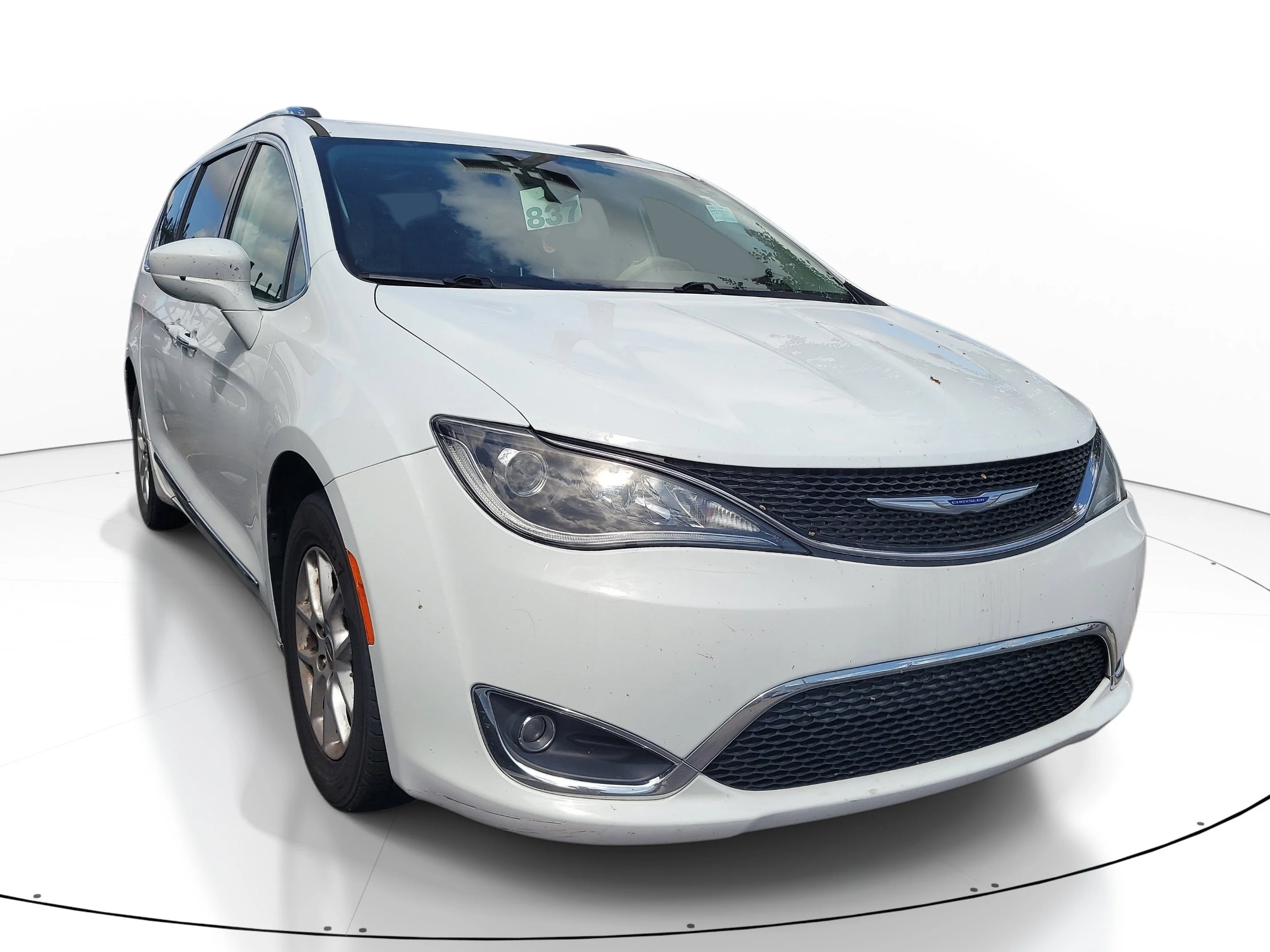 Used 2020 Bright White Clearcoat Chrysler Touring L image 1