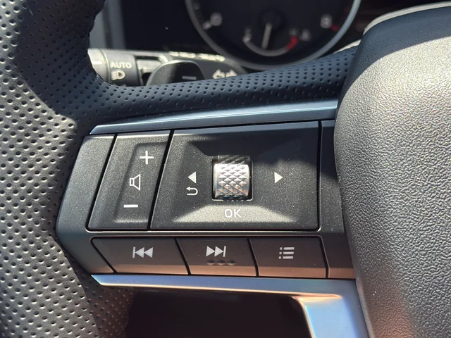 New 2026 Gray Mitsubishi LE image 10