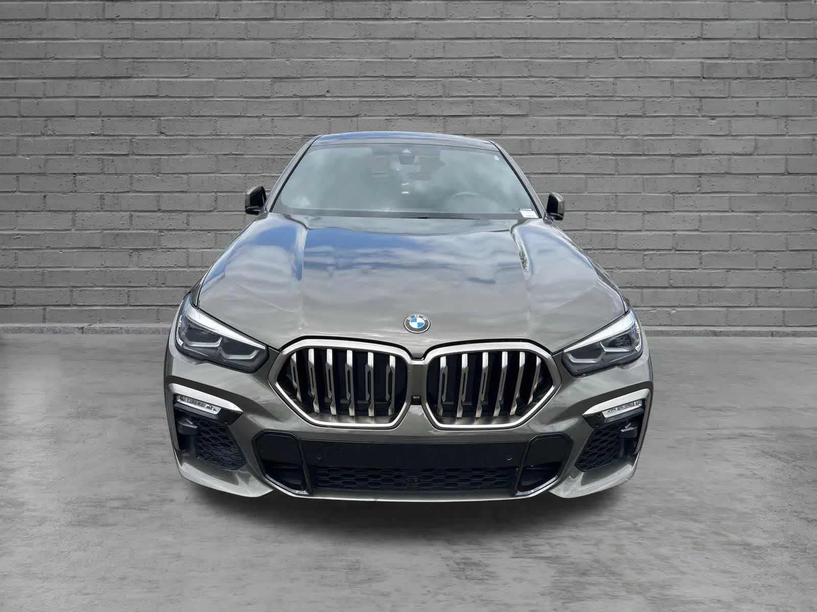 Used 2020 Manhattan Green Metallic BMW M50i image 3