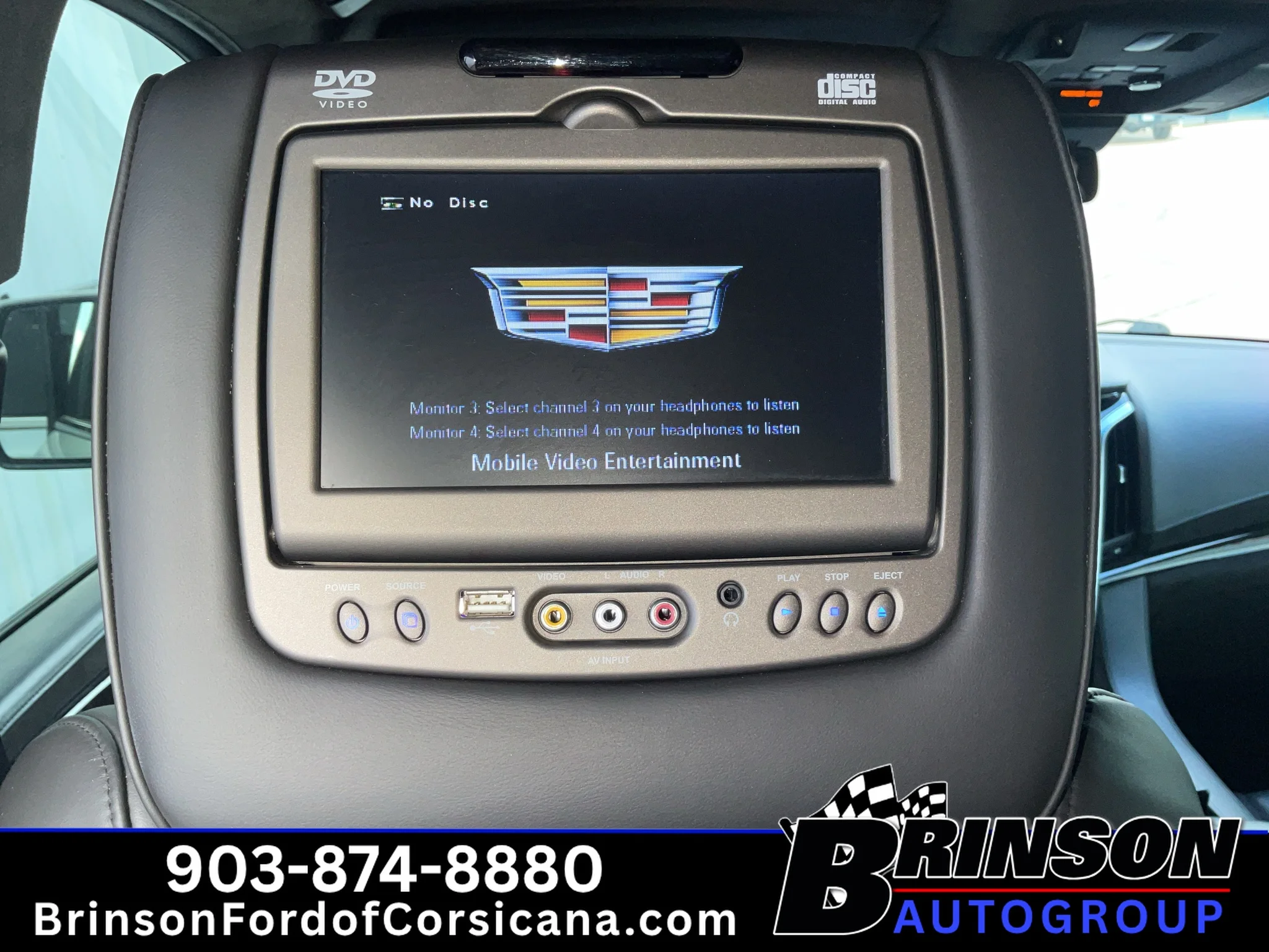 Used 2018 Radiant Silver Metallic Cadillac Platinum image 15