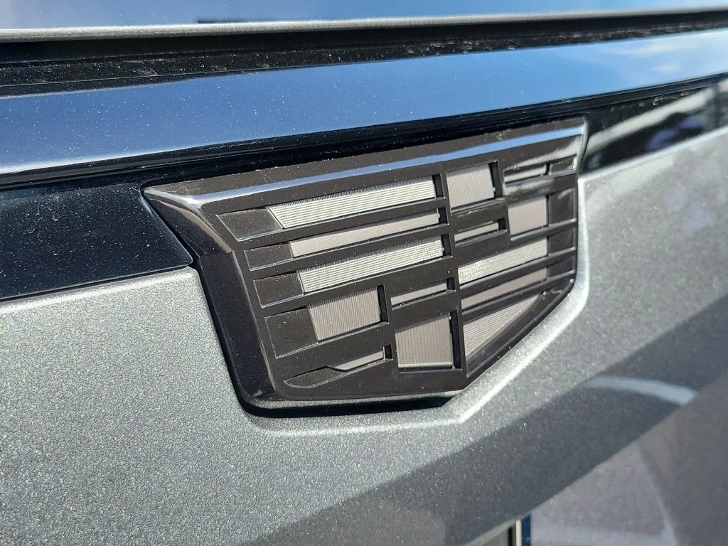Used 2021 Steel Metallic Cadillac Sport Platinum image 6