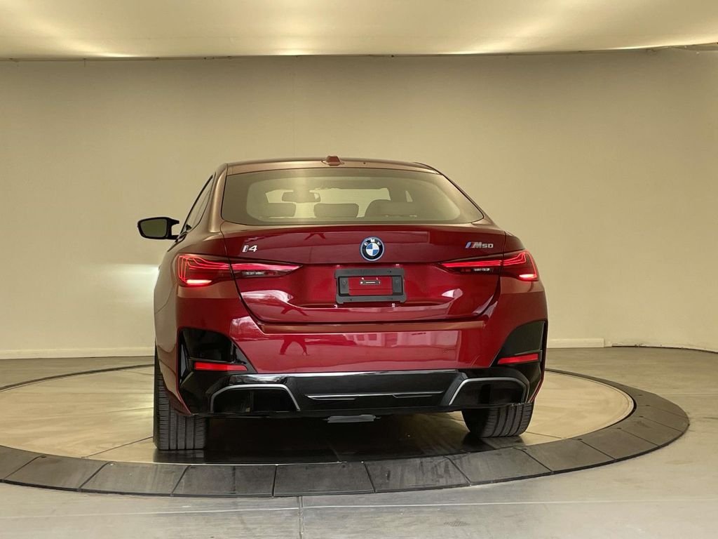 2025 BMW i4 M50 - Photo 4