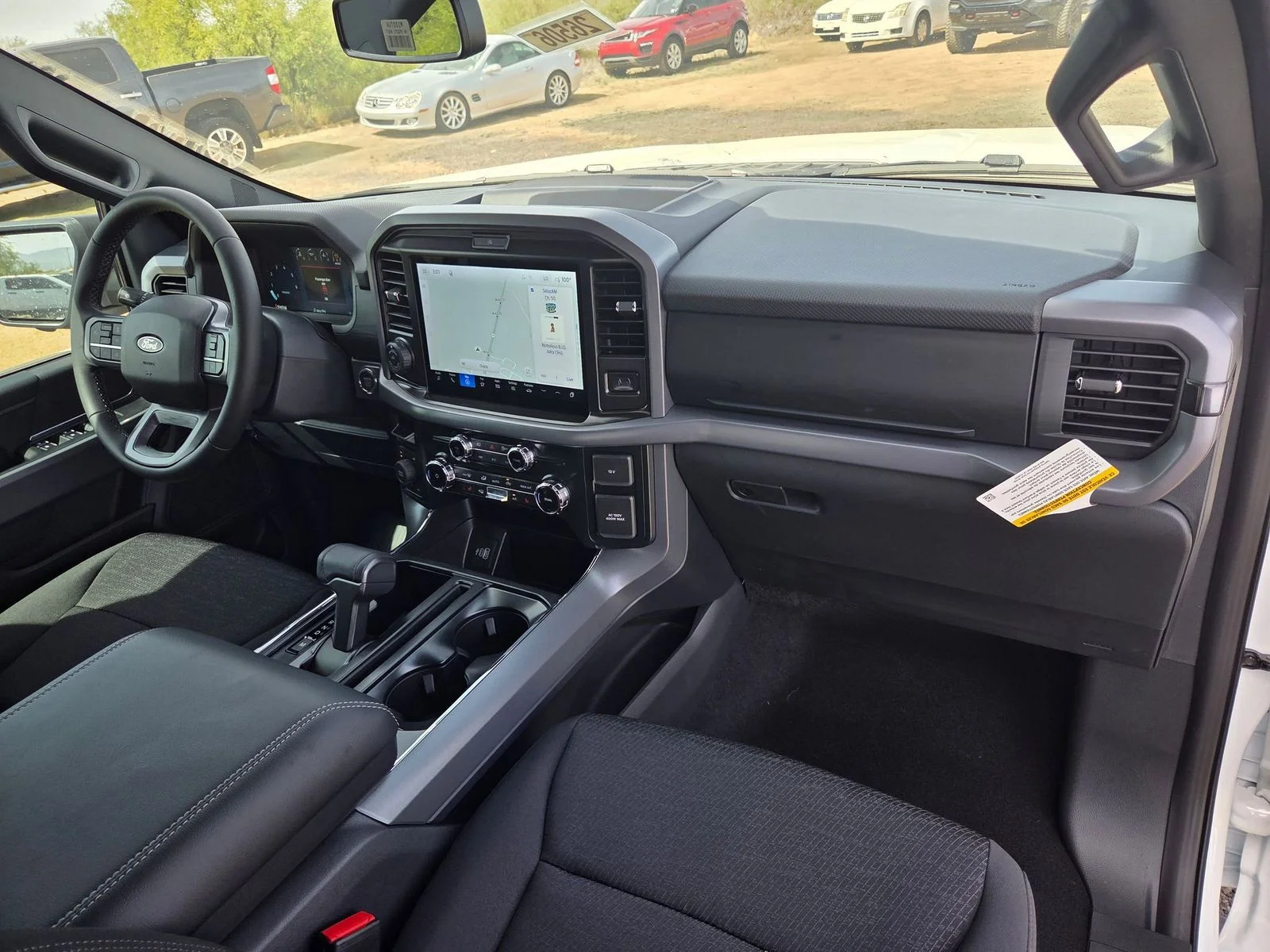 New 2026 Oxford White Ford XLT image 29