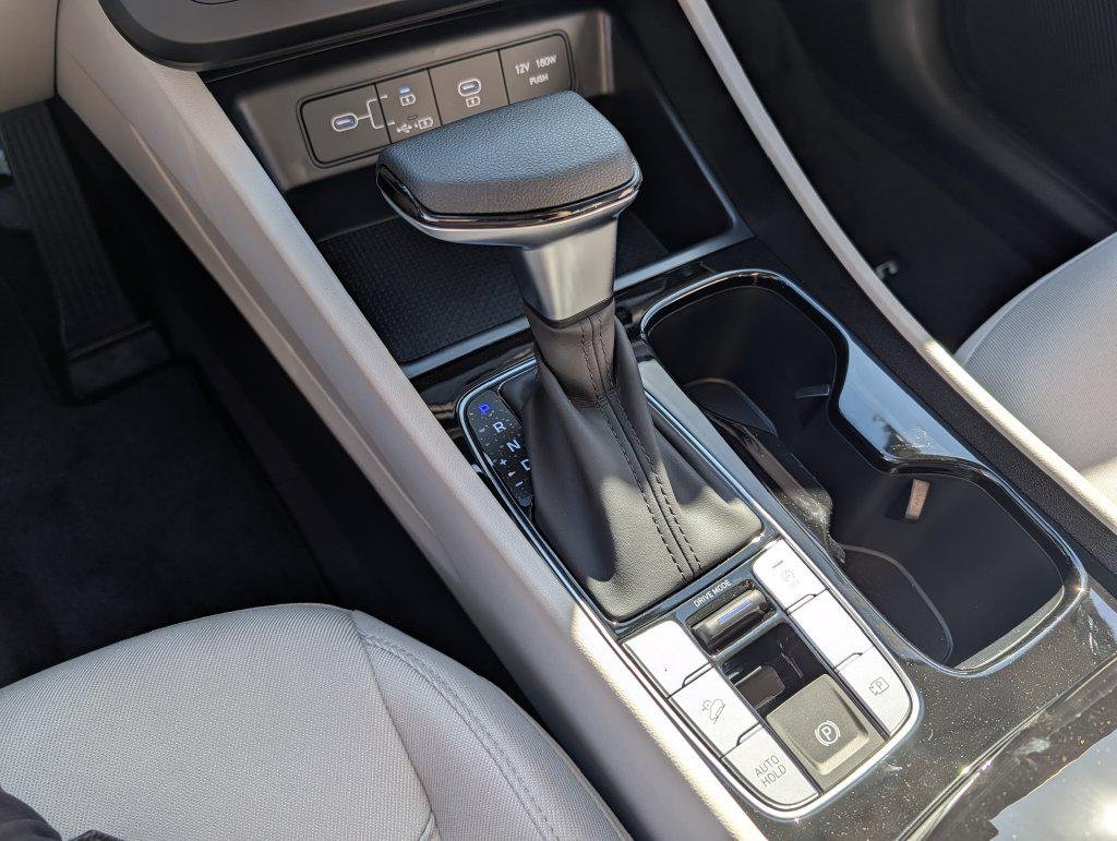 New 2026 Black Hyundai SE FWD image 26