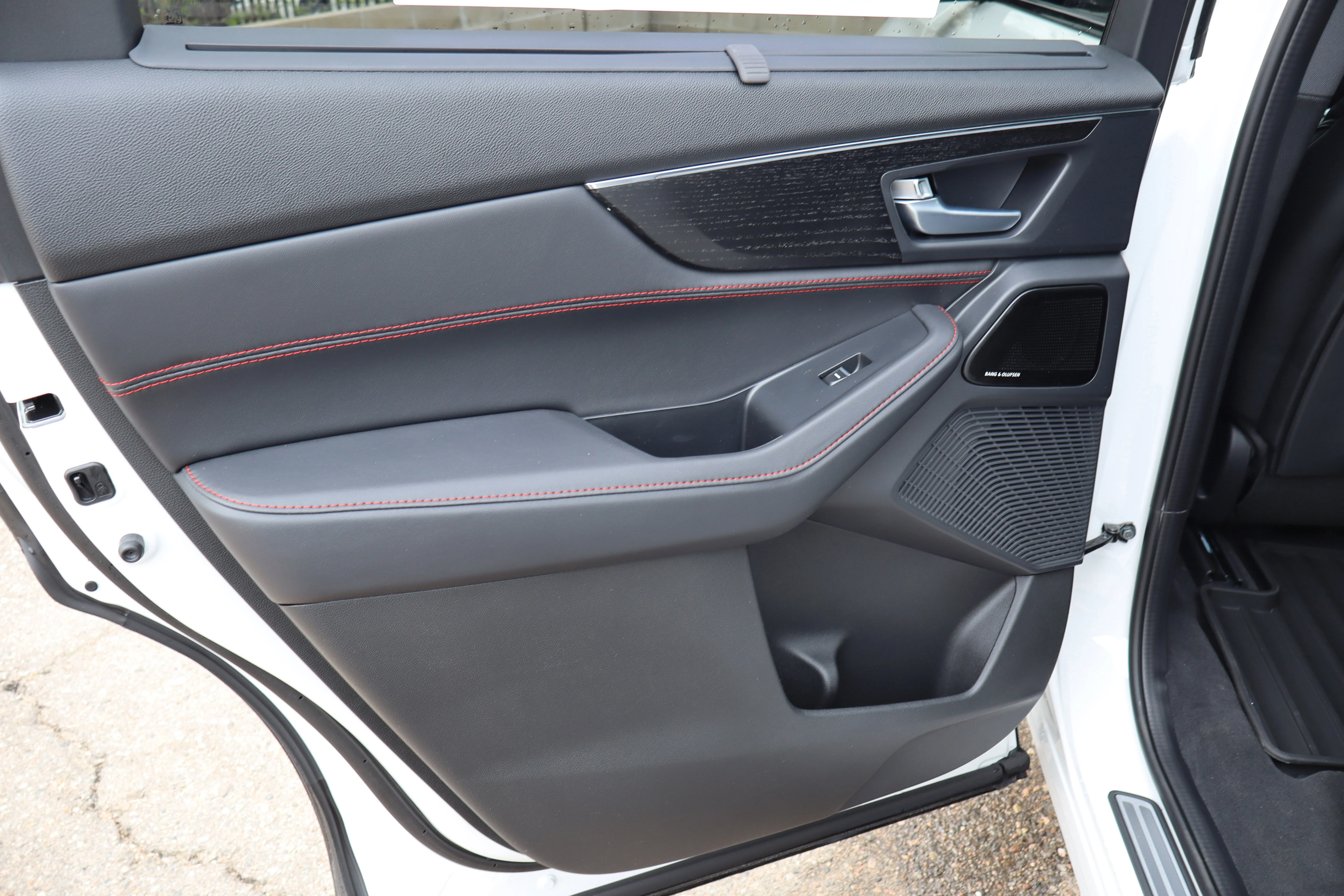 New 2026 Platinum White Pearl Acura Type S w/Advance Package image 28