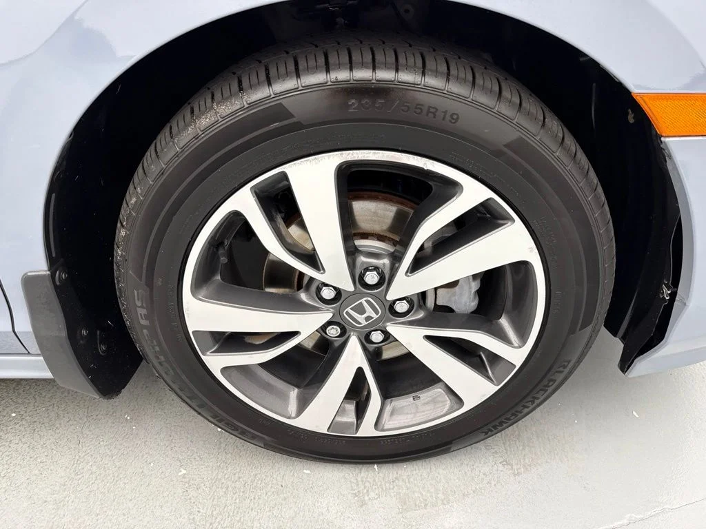 Used 2023 Gray Honda Touring image 15
