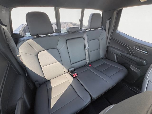 Used 2025 Sterling Metallic GMC Elevation image 18