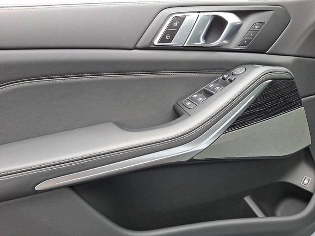 New 2026 Brooklyn Grey Metallic BMW xDrive50e image 10