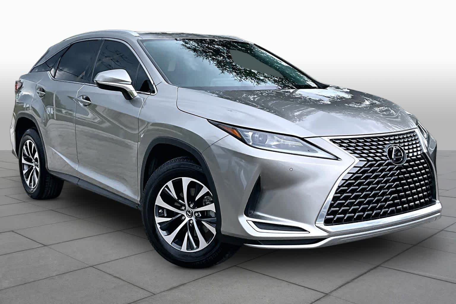 Used 2020 Atomic Silver Lexus  image 3