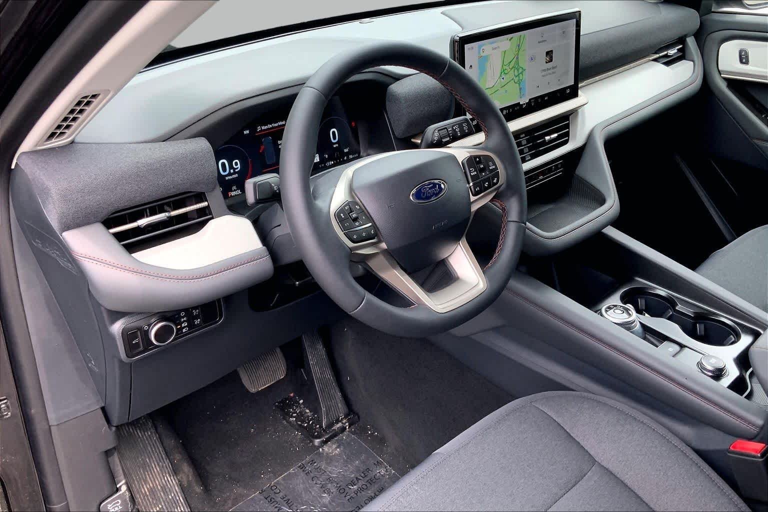 2026 Ford Explorer Active - Photo 9
