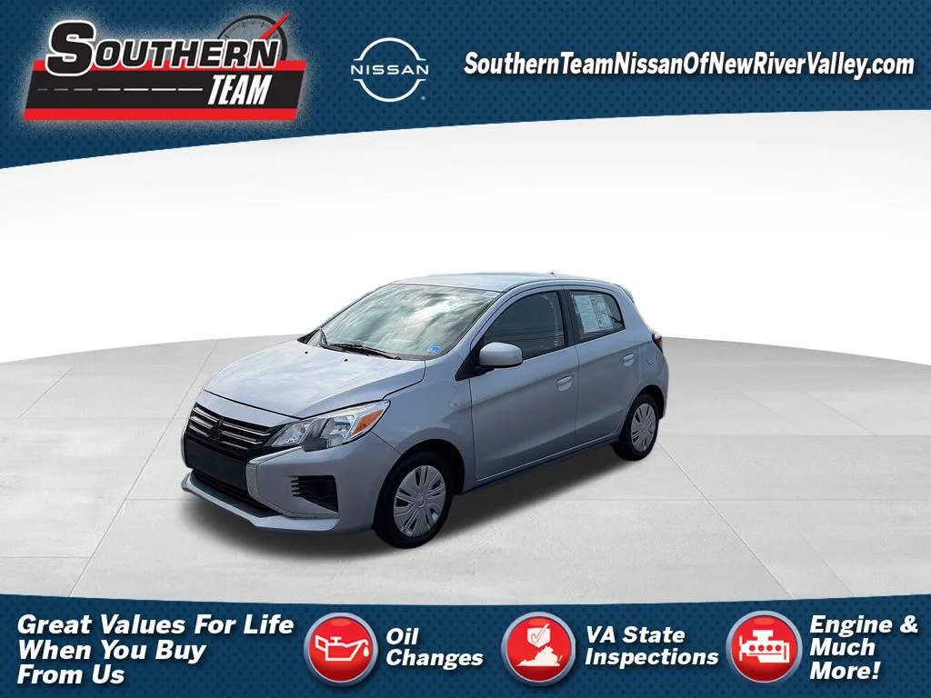Used 2024 Silver Mitsubishi ES image 1