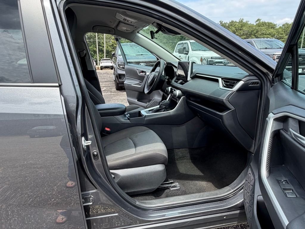 Used 2025 Gray Toyota XLE image 8