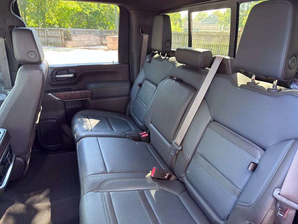 Used 2021 Black GMC Denali image 27
