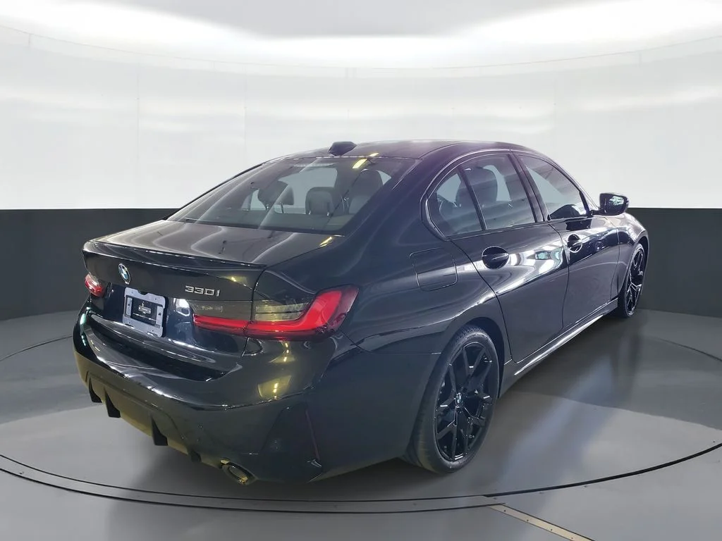 Used 2026 Black BMW 330i image 3