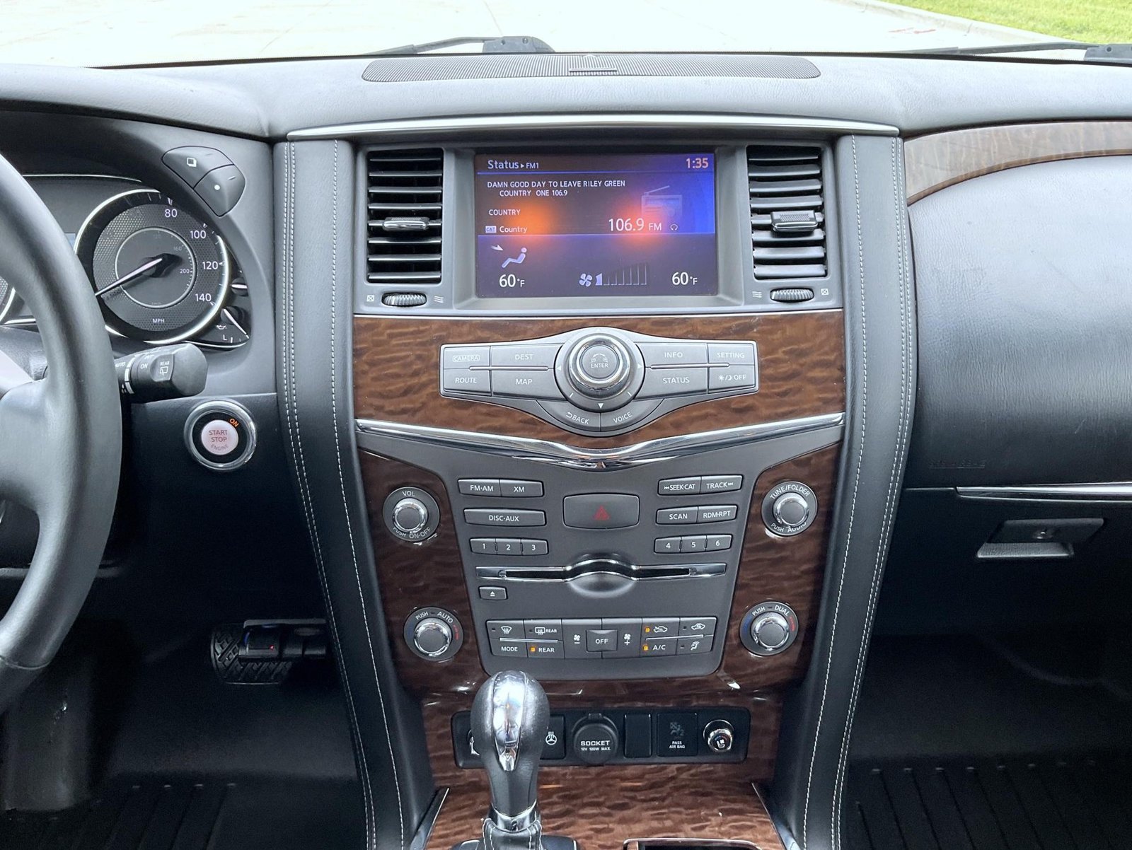 Used 2017 Gun Metallic Nissan Platinum image 13
