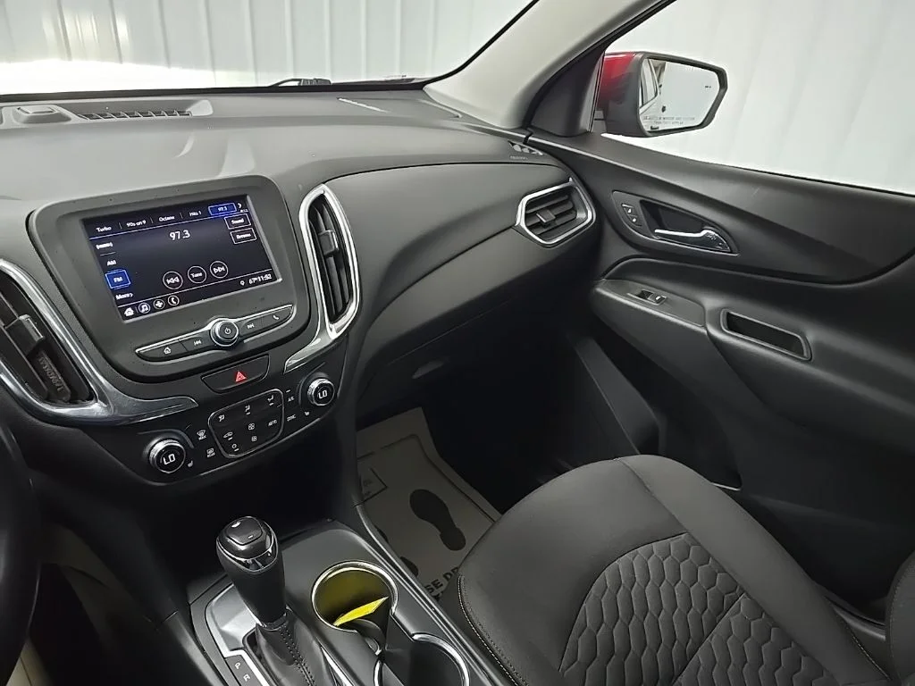 Used 2021 Red Chevrolet LT image 27