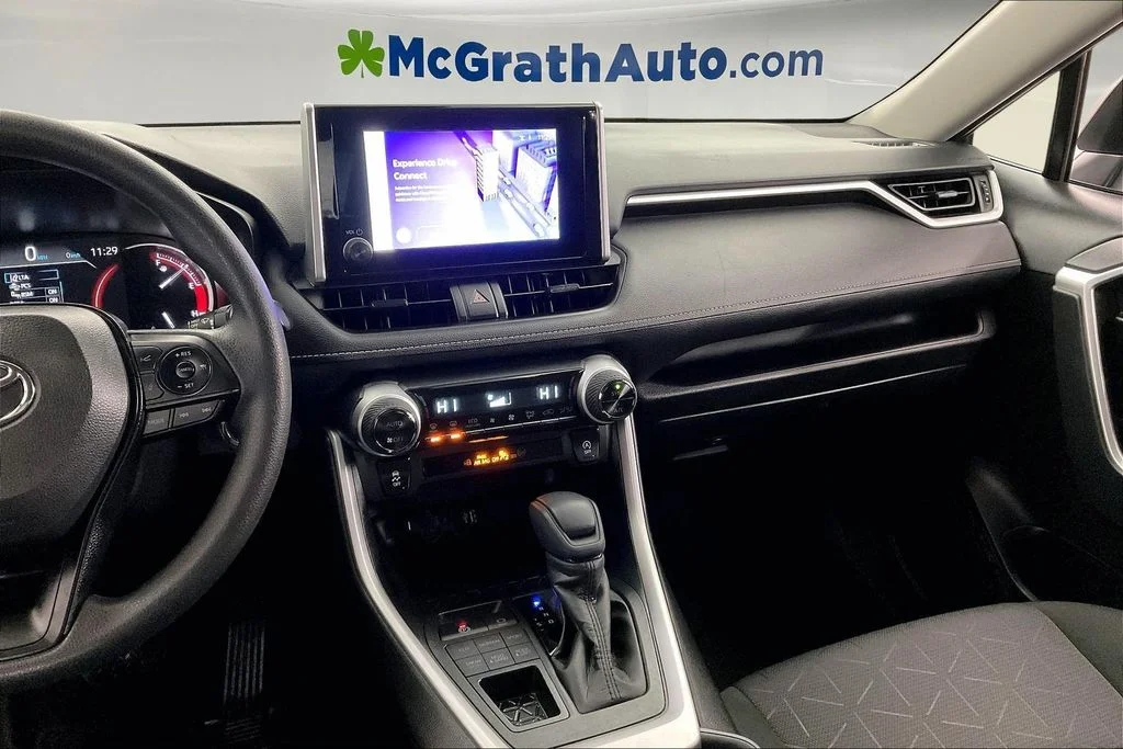 Used 2025 Silver Toyota XLE image 9